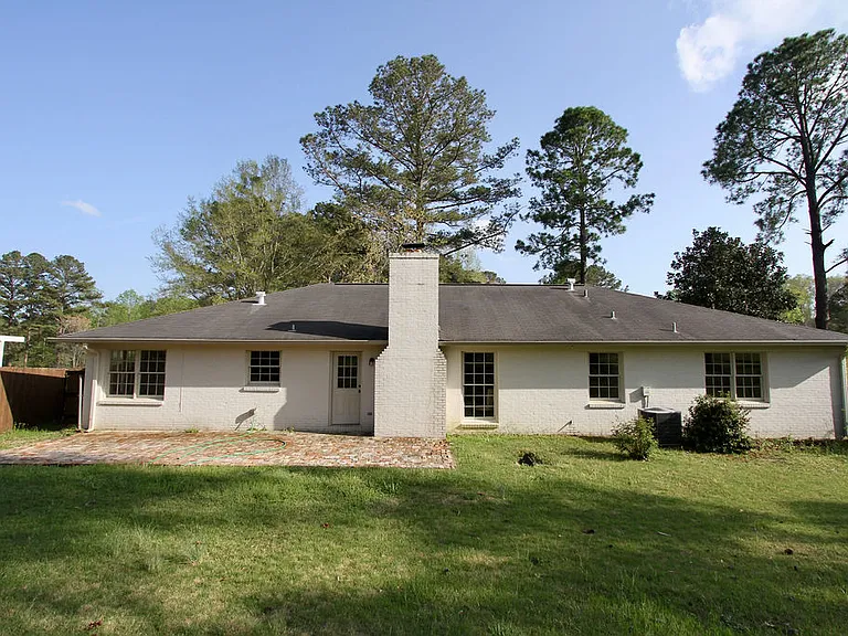 5410 Woodhill Cir — Photo 23