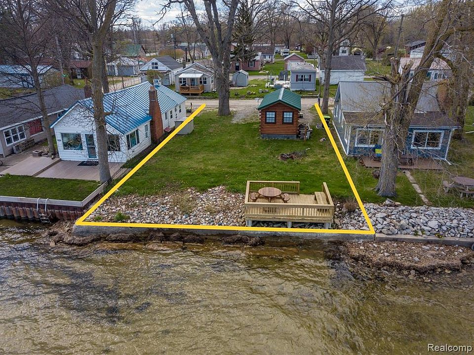 5353 Shady Ln, Standish, MI 48658 Zillow