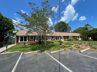 25 White Pine Dr #A6, Asheville, NC 28805