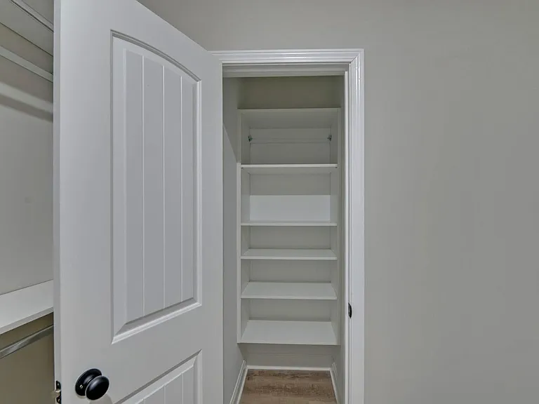 15 Holly St — Photo 22