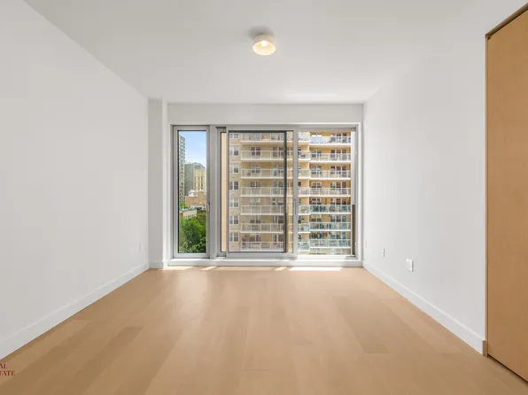 250 25th St #8C, New York, NY 10010