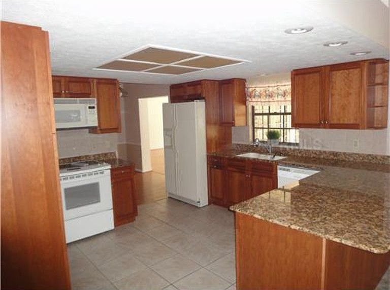 2nd image of 10013 Kenda Dr
