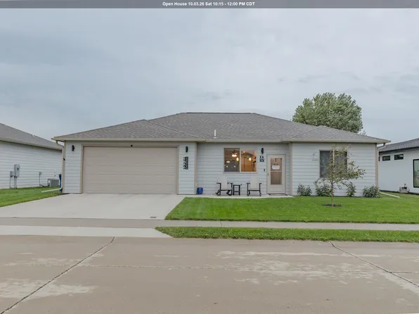 3722 Lincoln Ave, Spirit Lake, IA 51360
