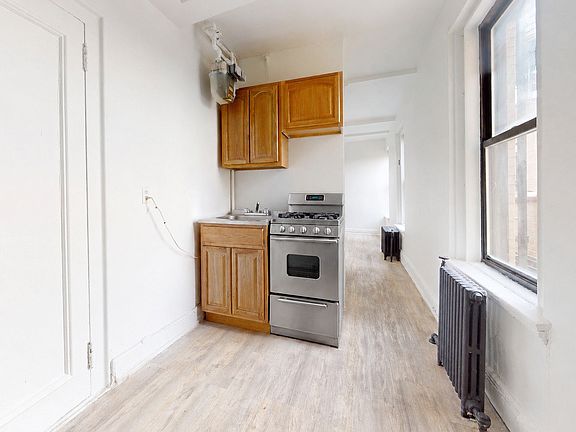 4th image of 555 Edgecombe Ave #Phh