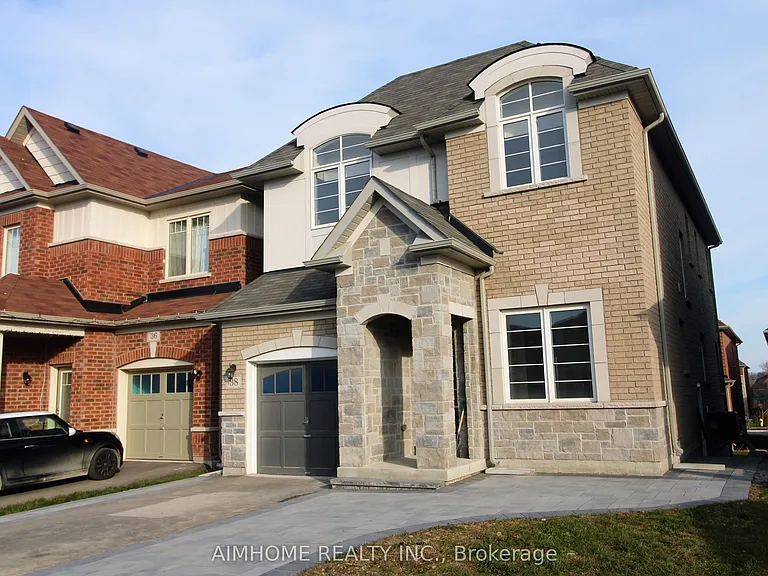38 Foxberry Rd — Photo 3