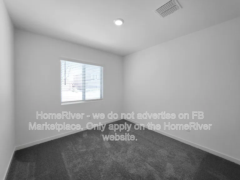 1050 W West Virginia Ave — Photo 13