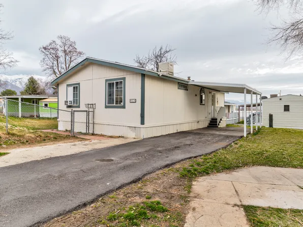 58 Sunset Dr, Layton, UT 84041