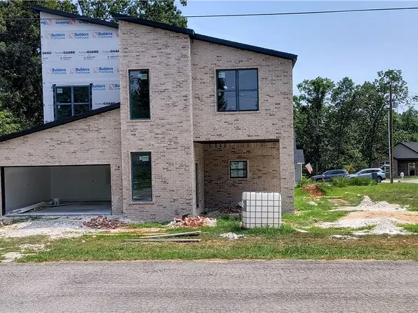3 Casebolt Ln, Bella Vista, AR 72715