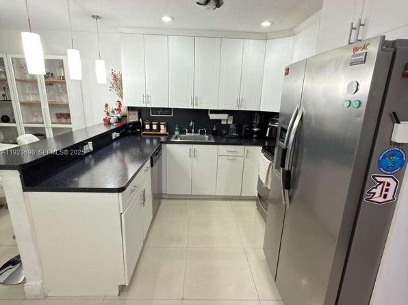 550 SW 115th Ave #705C