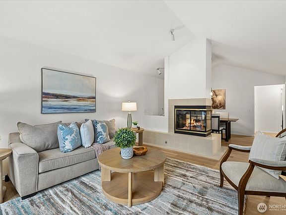 4th image of 16225 15th Drive SE