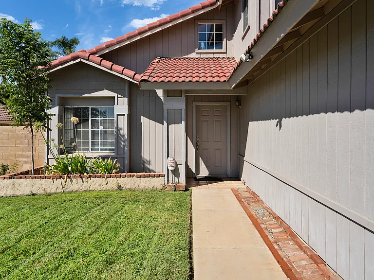 12675 Elmhurst Dr — Photo 33