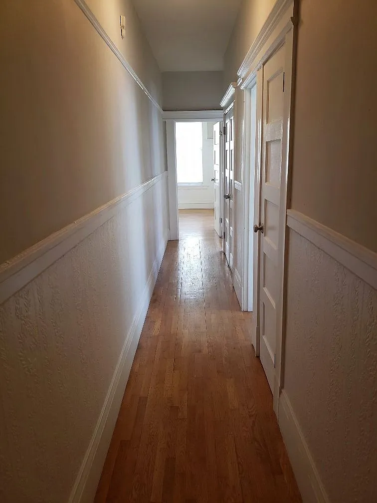 1302 Taylor Street — Photo 3