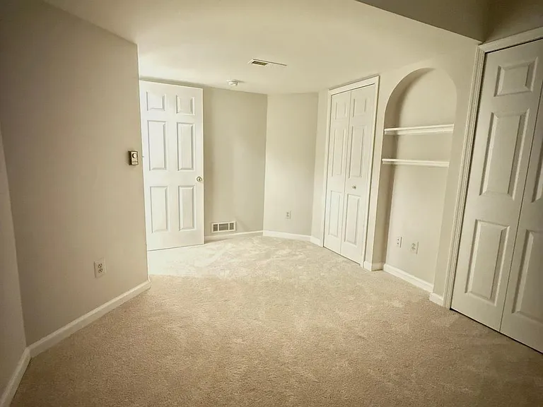 8442 Springfield Oaks Dr — Photo 24