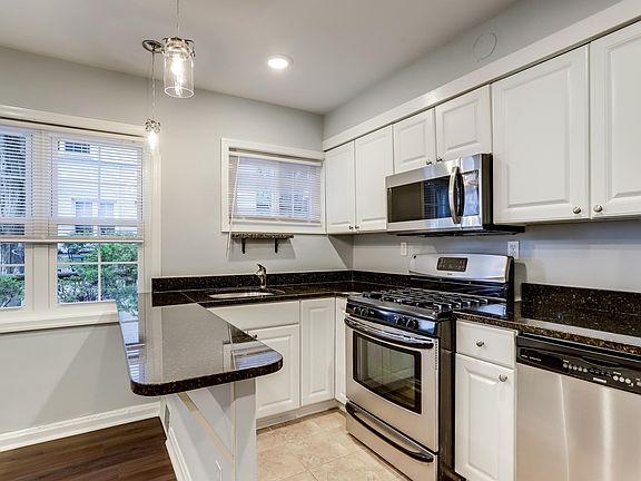 2nd image of 1941 N Cameron St #9
