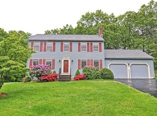 10 Grants Mill Rd, Wrentham, MA 02093