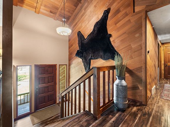 4th image of 22616 N Creeger Ln