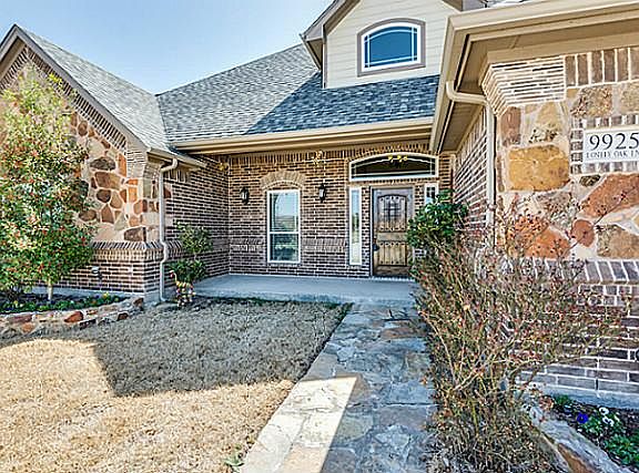 4th image of 9925 Lonely Oak Ln