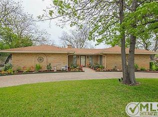 3007 S Fielder Rd, Arlington, TX 76015