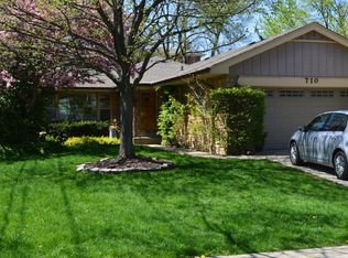 710 Community Dr, La Grange Park, IL 60526