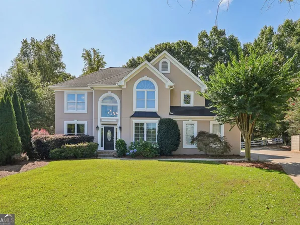 2835 Live Oak Ct, Cumming, GA 30041