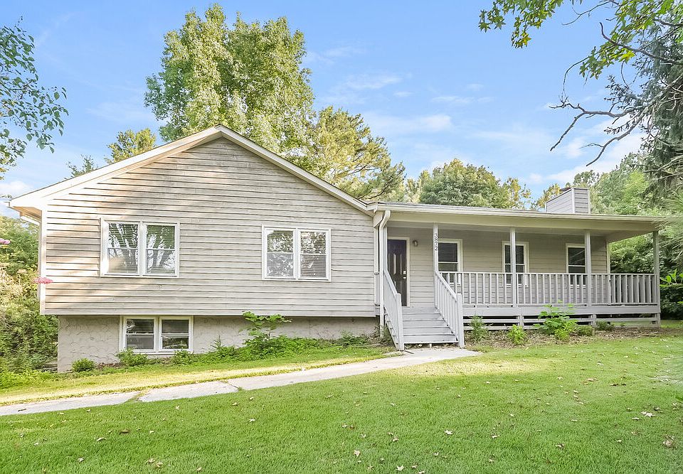 1st image of 3872 Cloudland Dr