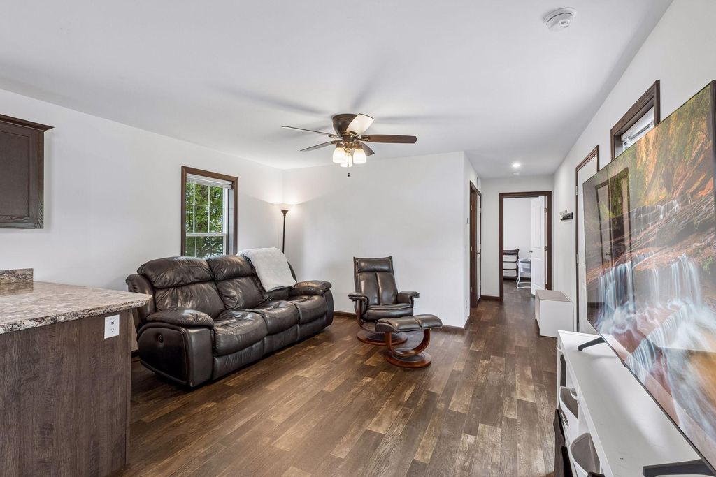 1291 Piper Dr W, Saint Paul, MN - View 4