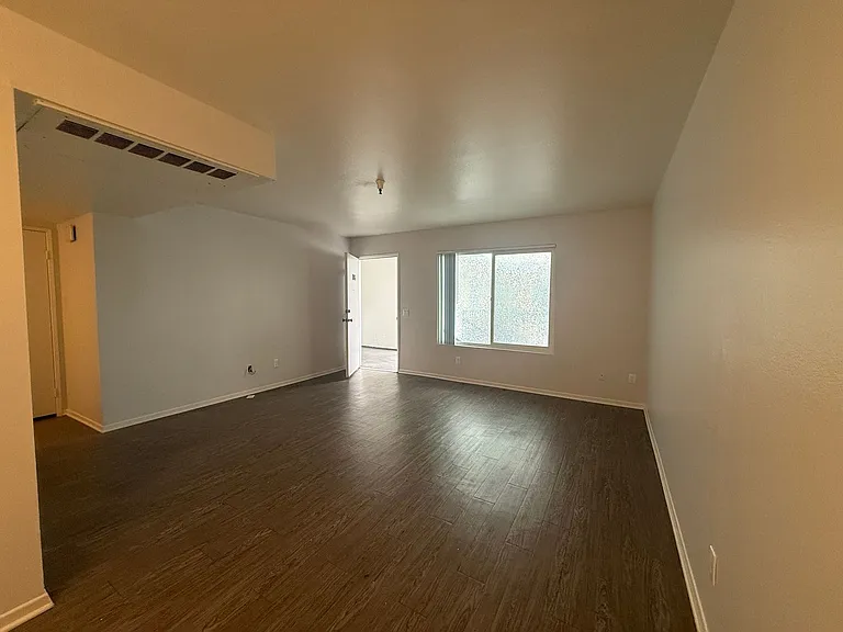 615 N. Juanita Ave — Photo 30