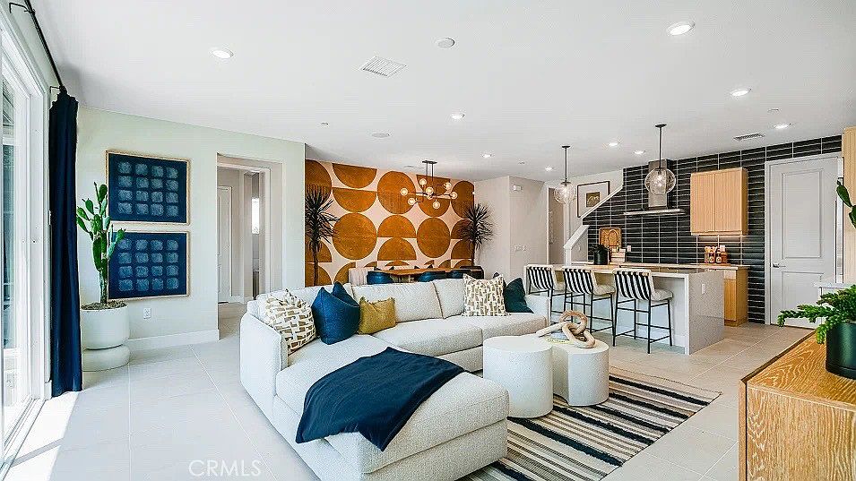 1st image of 2651 Lavender Ln