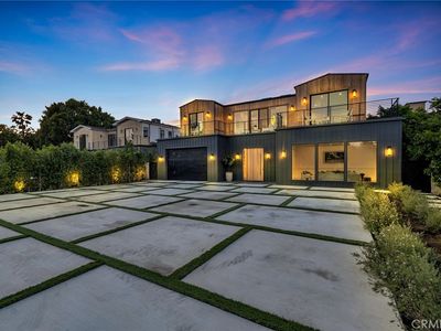 11825 Kling St, Valley Village, CA, 91607