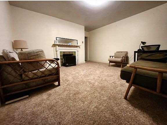 2nd floor Living room or 2nd bedroom