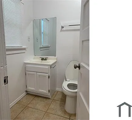2118 Adair St #14 — Photo 7