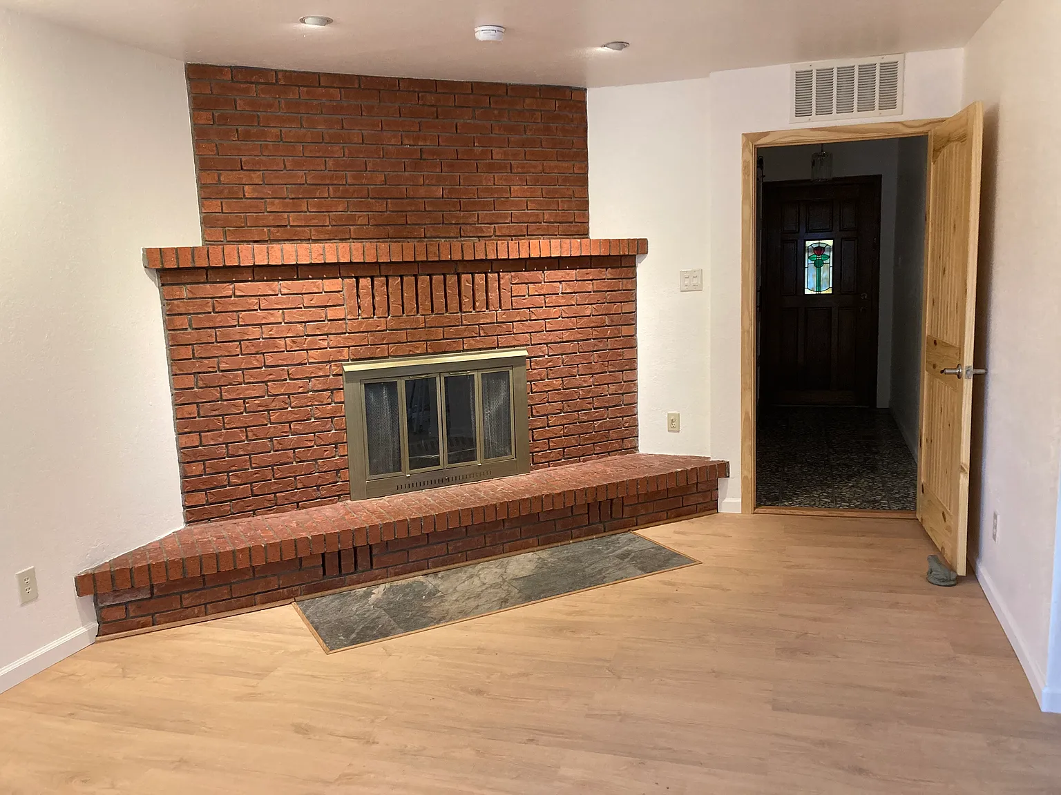 1 bed, 600 sqft, $2,000 — Photo 1