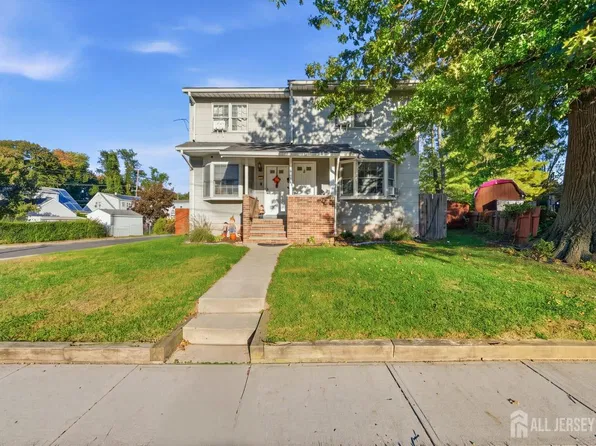 2 Keegan Pl, Sayreville, NJ 08872