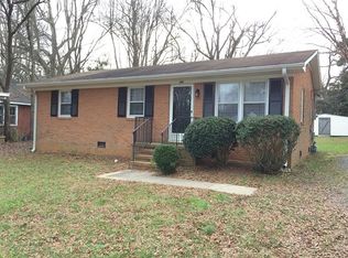 1510 Wickham St, Burlington, NC 27215