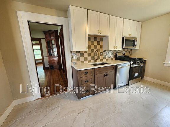 2nd image of 602 C St