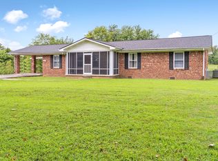 142 N Main St, Tennessee Ridge, TN 37061