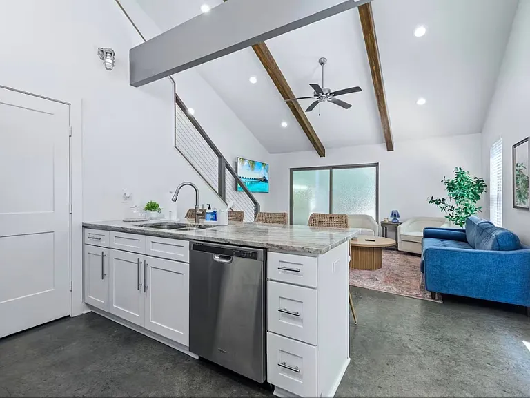 108 Oak Plains Aly — Photo 12