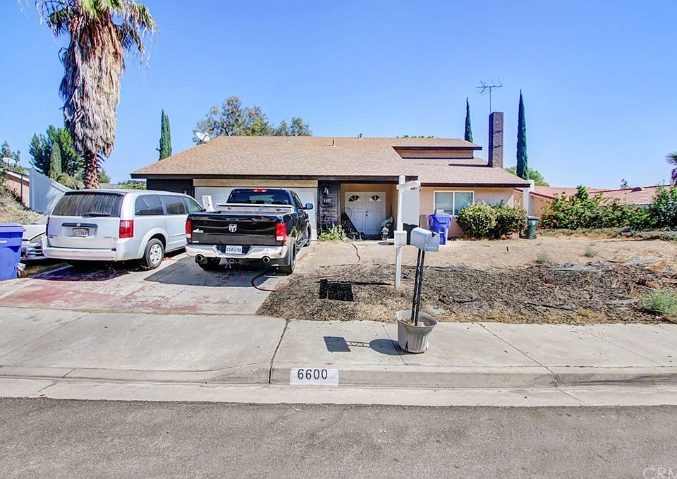 1st image of 6600 Avenue Juan Diaz