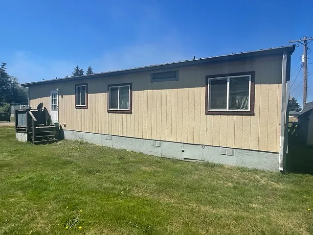 502 Frontier St #14 — Photo 6