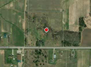 4372 W Hogan Rd, Pentwater, MI 49449