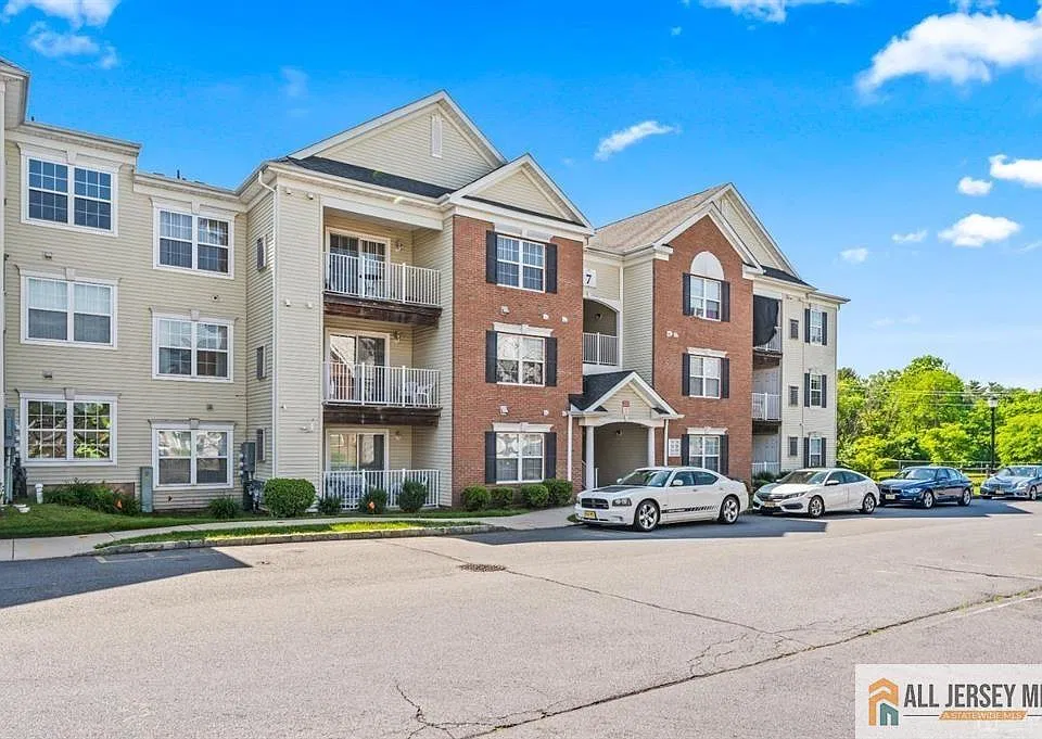 726 Cedar Ct #726