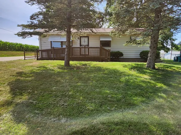 436 Merrill St, Catlin, IL 61817