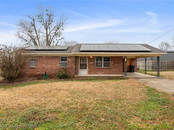 910 Church Ave, Mulberry, AR 72947