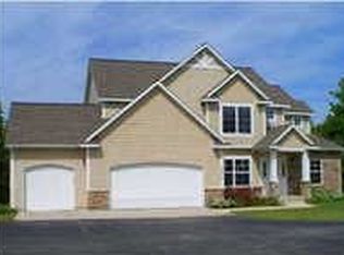 3633 Canyon River Ct NE, Ada, MI 49301