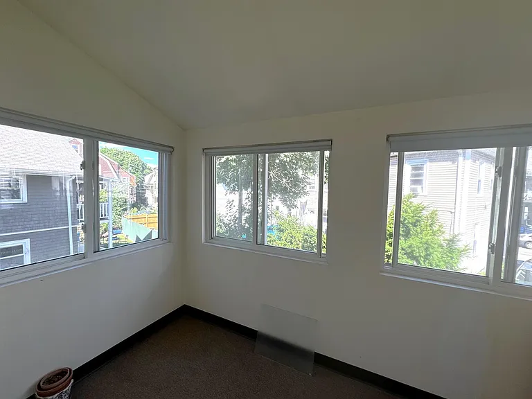 15 Grove St #2 — Photo 7