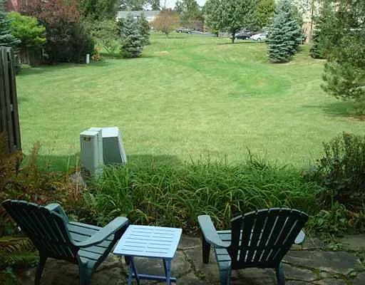 3490 Burbank Dr — Photo 25