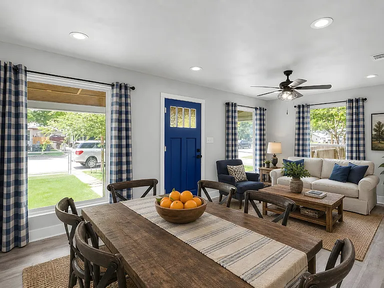 204 Aero Ave — Photo 5
