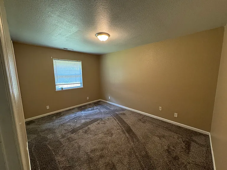 1011 W 24th St #1011 — Photo 57