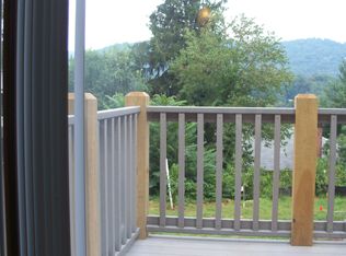 77 Larchmont Rd, Asheville, NC 28804