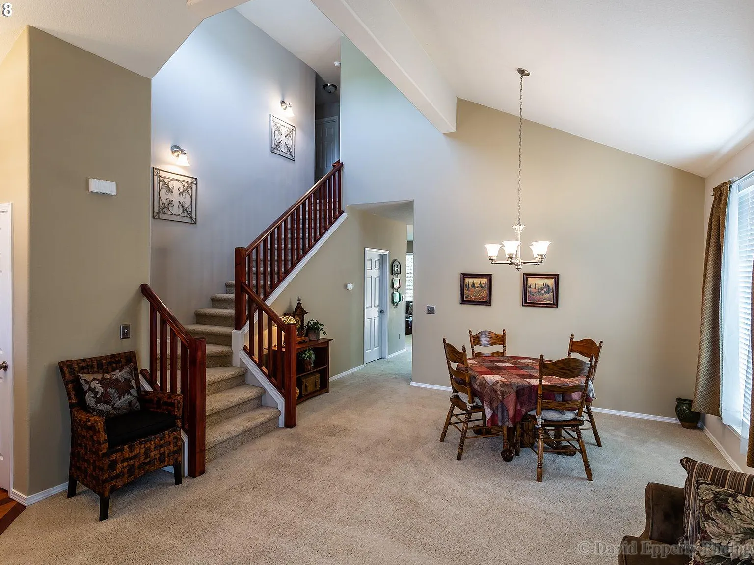 5 bed, 2.5 bath, 2580 sqft, $2,650 — Photo 4